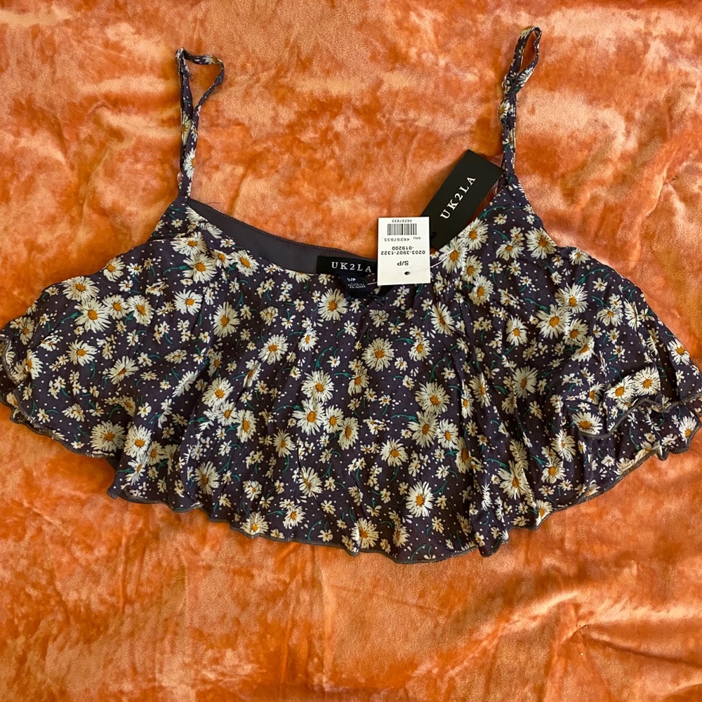 UK2LA Floral Crop Top